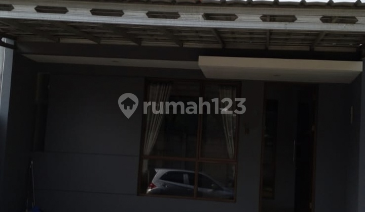 Rumah 2 Lantai di Cluster Linea Graha Raya, Tangerang Selatan Rumah 2 Lantai di Cluster Linea Graha Raya, Tangerang Selatan