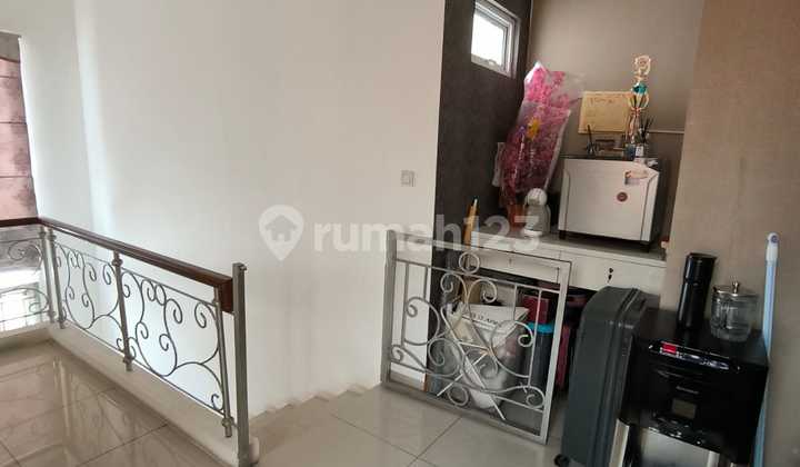 Dijual Rumah 2 Lantai Lokasi Strategis di Alicante Gading Serpong 2