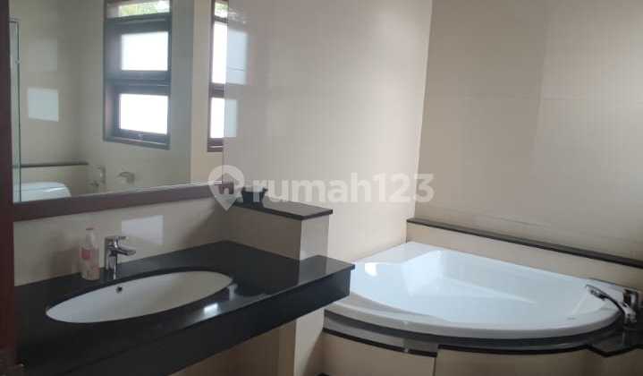 For Sale Beautiful Furnished House in BSD Greencove 2