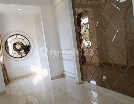 Dijual Rumah Mewah di Taman Golf Modern Tangerang. 2
