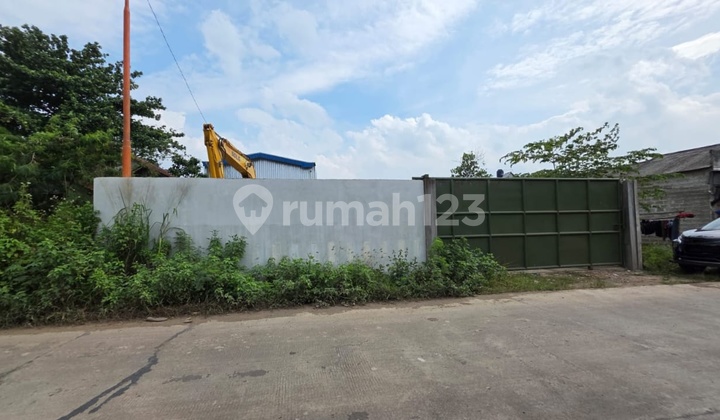 WAREHOUSE FOR RENT READY TO USE - FRONTING MAIN ROAD Jambe, Tangerang Regency WAREHOUSE FOR RENT READY TO USE - FRONTING MAIN ROAD Jambe, Tangerang Regency
