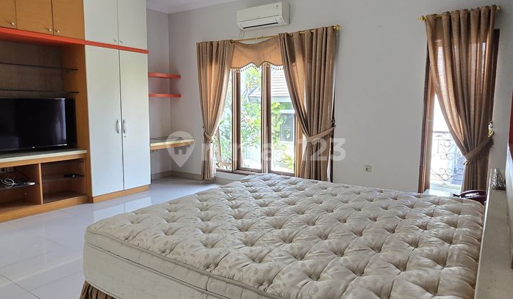 DIjual Rumah Cantik SHM Siap Huni DI Puspitaloka BSD 2