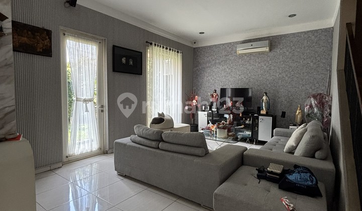 Sell Semi-Furnished House with SHM in Alam Sutera