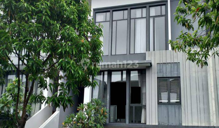 Rumah Furnish Siap Huni Lokasi Strategis Di Cluster Lakewood Navapark Bsd City 1