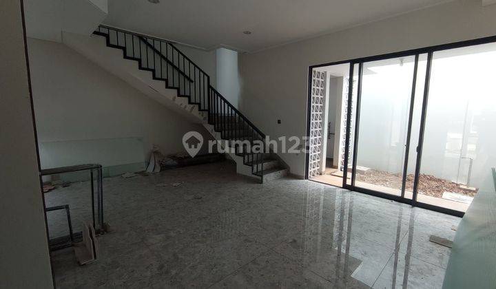 Jual Cepat Sutera Narada 2 Lantai 3 Kamar 2