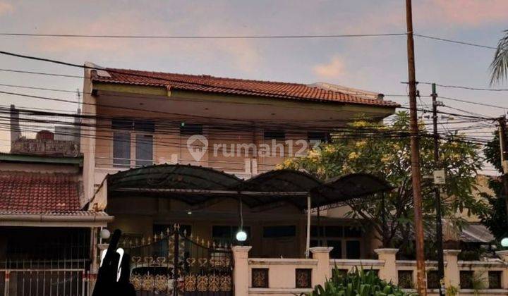 Rumah Rawa Buaya 2 lantai 200m2  1