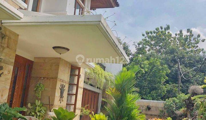 Rumah Kebayoran Lama Full-Furnished Mewah 557 M2 2