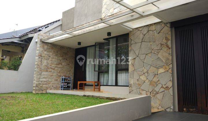 Rumah Villa Melati Mas Open Space Backyard Luas 1