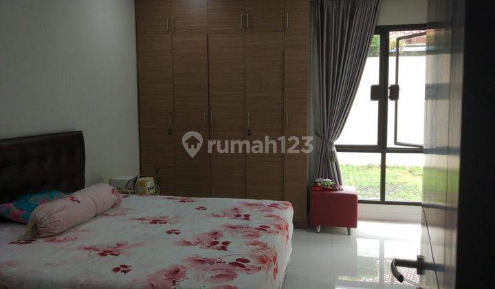 Rumah Villa Melati Mas Open Space Backyard Luas 5