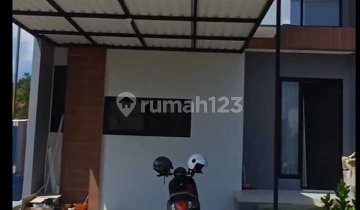 Beautiful and Minimalist New House 3 Bedrooms Grand City Balikpapan