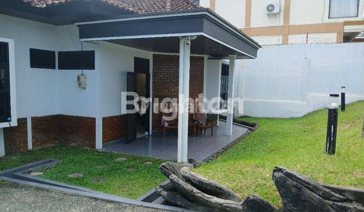 RUMAH MEWAH FULLY FURNISHED BERSIH DAN TERAWAT DIBALIKPAPAN 1