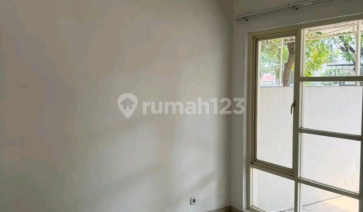 Rumah Puri Surya Jaya 2 Lantai 2