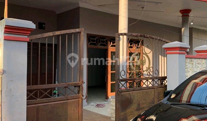 Rumah Tengah Kota Gubeng 2Lantai Murah