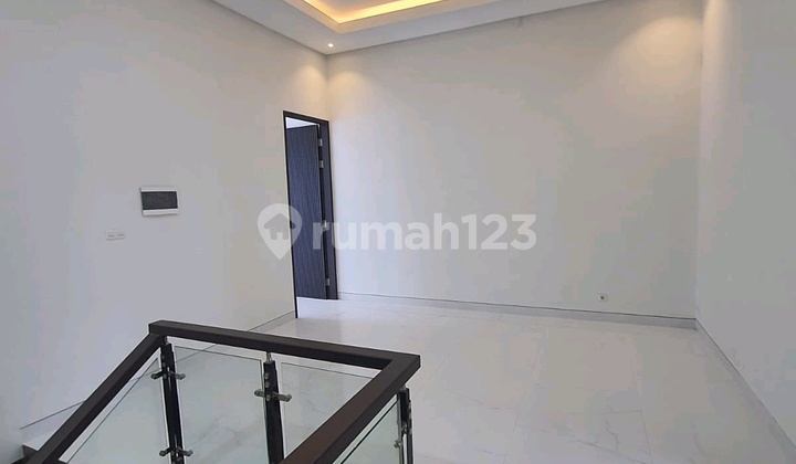 Rumah New Gress Citraland Fullerton Surabaya Barat New 2