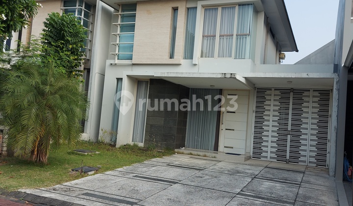 Rumah Pakuwon Indah The Mansion