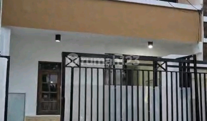 Rumah Babatan Pratama