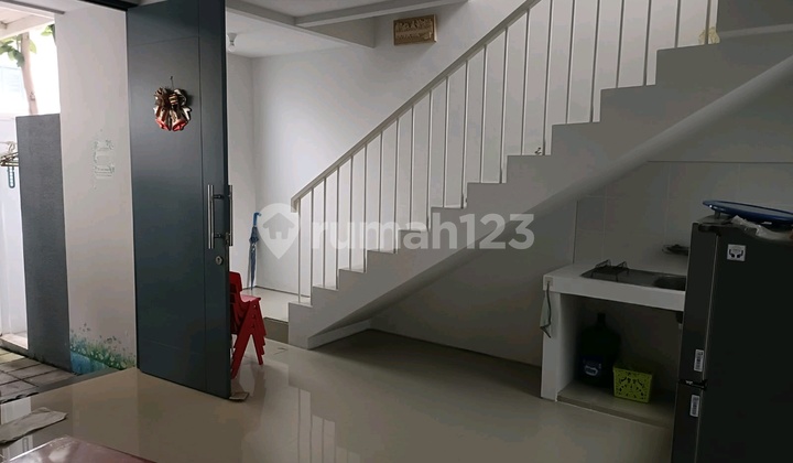 Rumah Royal Residence Cluster Serenade 2Lantai Furnish 2