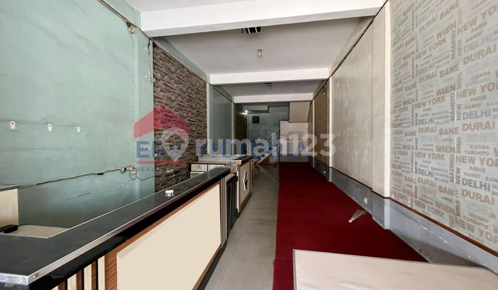 Ruko 3 Lantai Lokasi Dekat Kampus UIN Cocok untuk Segala Usaha  2