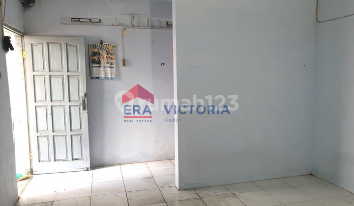 Jual Rumah Bagus Bonus Kos Aktif 5 Kamar Di Bence Kota Kediir 2