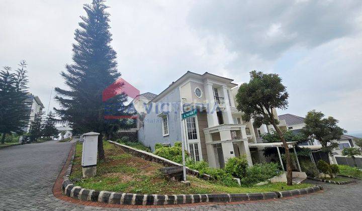 Dijual Rumah Dalam Perum Elit Akses Mudah Kota Malang  2