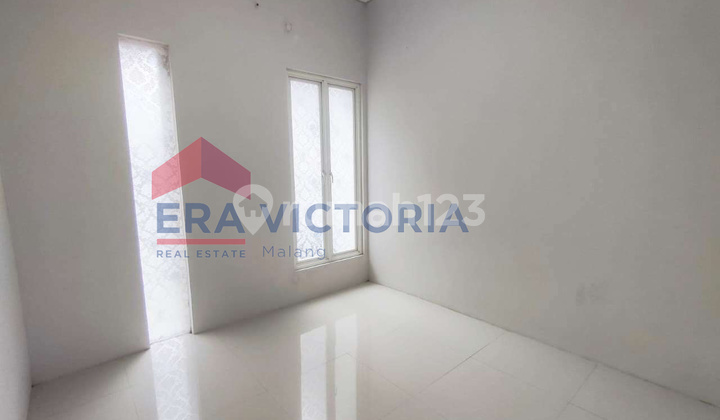 Elite Area House Near Polinema Campus, Soehat Suitable for Students