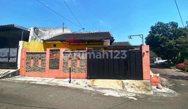 Rumah  Siap Huni di Sulfat 5 Menit ke RS Puri Bunda & Pusat Kota