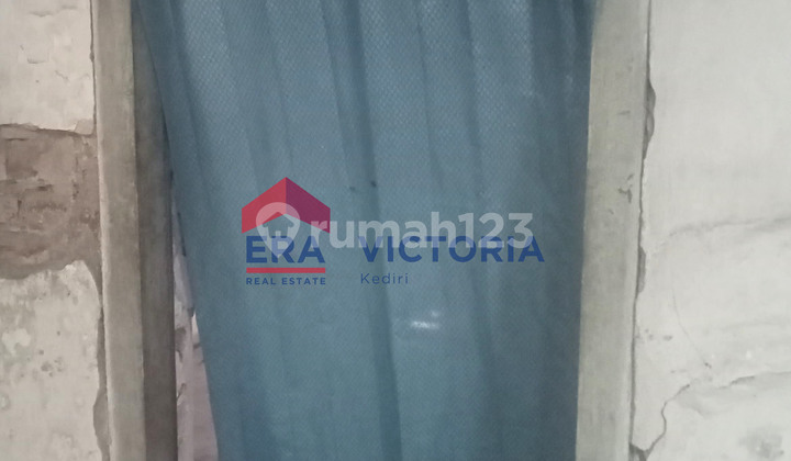 Jual Rumah Lokasi Strategis di Jalan Utama Mojoroto Kota Kediri Jual Rumah Lokasi Strategis di Jalan Utama Mojoroto Kota Kediri