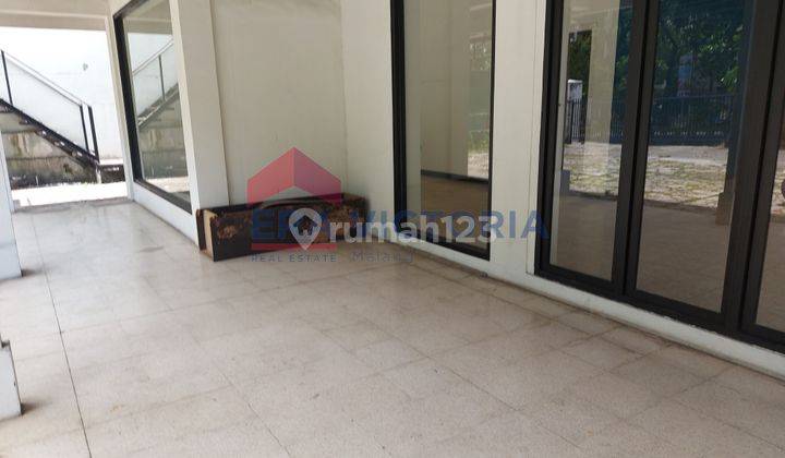 Ruang Usaha Strategis Pinggir Jalan Raya Klojen Cocok untuk Boutique, Kuliner, Kantor  2