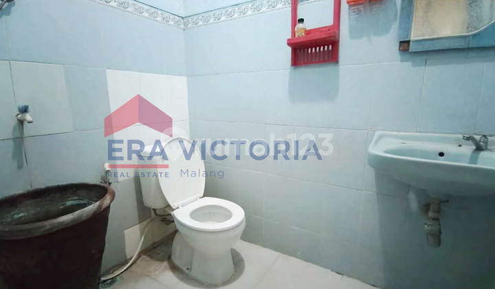 City Center House Near Toll Road Madyopuro, Campus Suitable for Family Residence 2