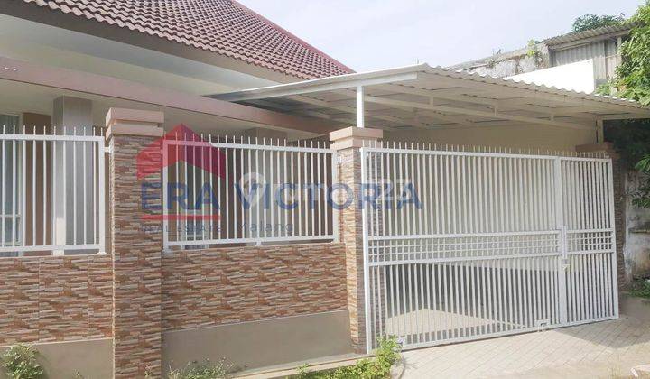 Rumah Jual Siap Huni Posisi Hook Dekat Depo Bangunan  2