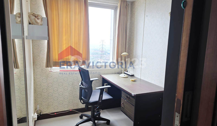 Strategic West Surabaya Apartment for Rent, Ready to Occupy, Near Campuses & Offices Strategic West Surabaya Apartment for Rent, Ready to Occupy, Near Campuses & Offices