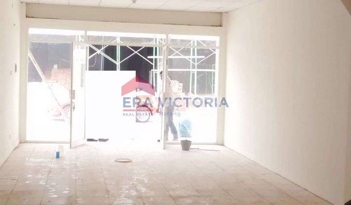Ruko Baru di Komplek Ruko Pinggir Jalan, Siap untuk Usaha 2