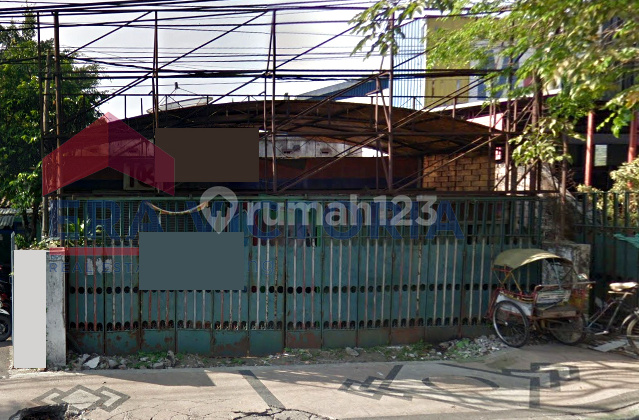 Shop House Location on Provincial Main Road, Busy Area, Suitable for Showroom 1