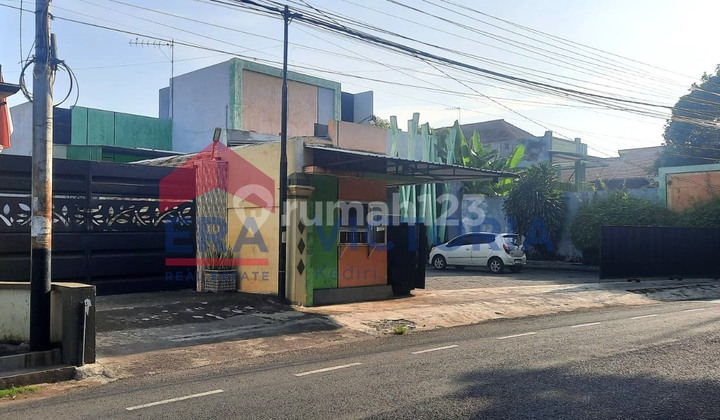 Shop House + House Strategically Located &amp; Busy Area in Tisnonegaran Probolinggo 2