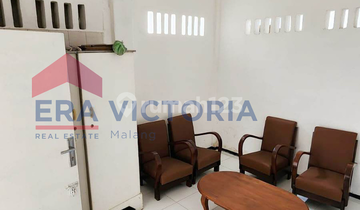 Commercial House on Tumpang Axis, Busy Location, Bromo Tourism Route, Near Market