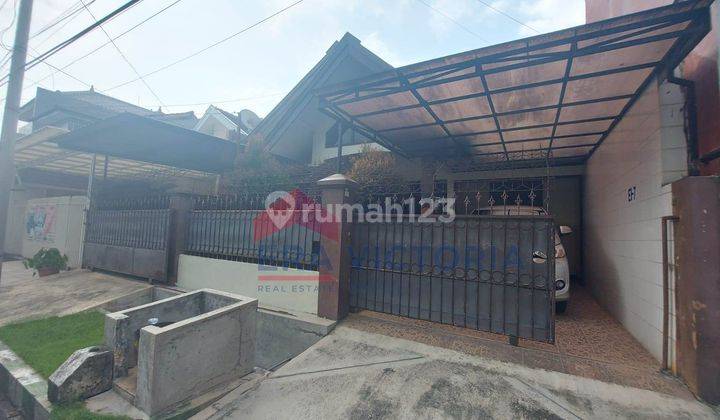 DIJUAL Rumah Kondisi Terawat Dekat Poros Jalan Danau Toba Kota Malang  1