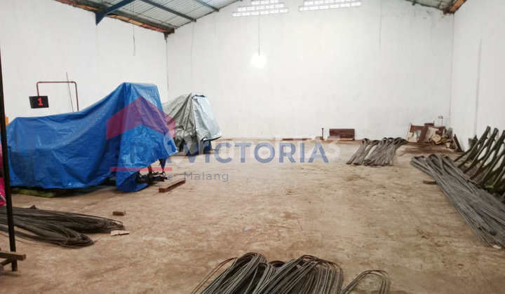 Spacious Warehouse in Strategic Area with Easy Truck Access Near Toll Exit