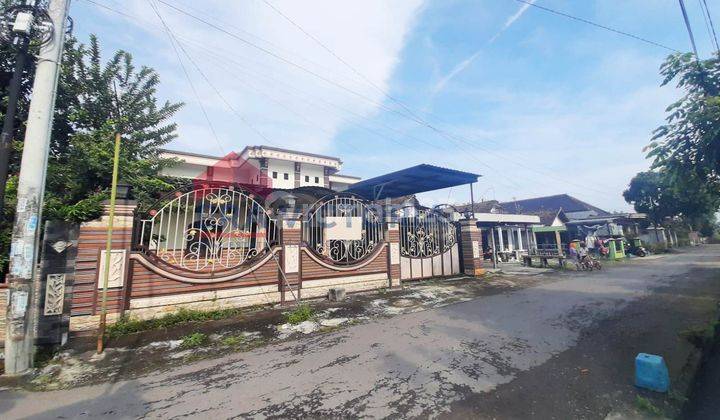 DIJUAL Rumah Nyaman ada Sisa Tanah Dekat Fasilitas Umum  1