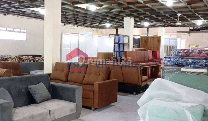 Ruko Lokasi Di Pusat Kota Cocok untuk Segala Usaha  2