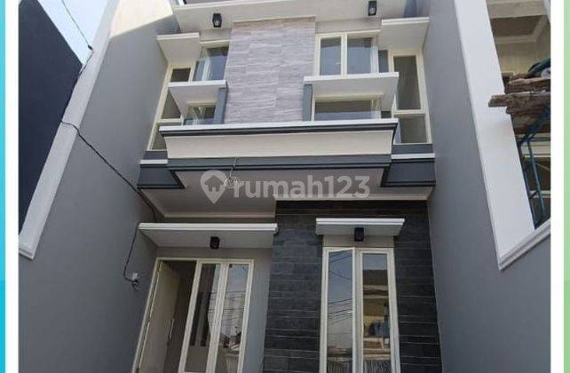 Rumah Modern Minimalis Gress 2 Lantai Mulyosari, Surabaya Timur 2