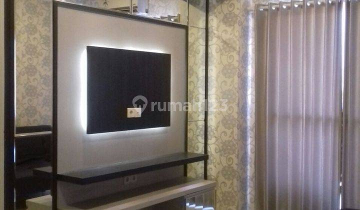 Disewakan Puncak Dharmahusada 2BR Luas 56 Full Interior Furnished 1