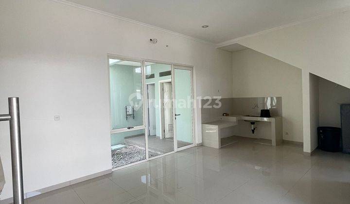 Disewakan Rumah Baru Suvarna Sutera Cluster Catriona Unfurnished 2