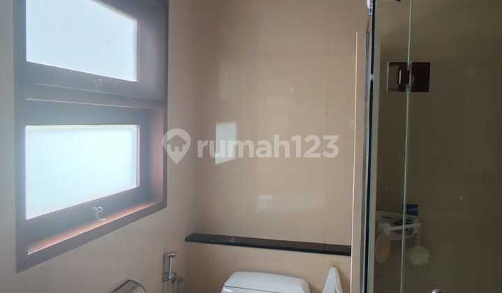 Rumah Furninished di Greencove, Tangerang Selatan 2