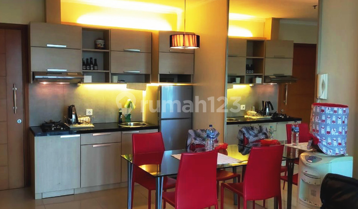 Apartment Hampton's Park Hadap Pondok Indah Golf Course, Jakarta Selatan