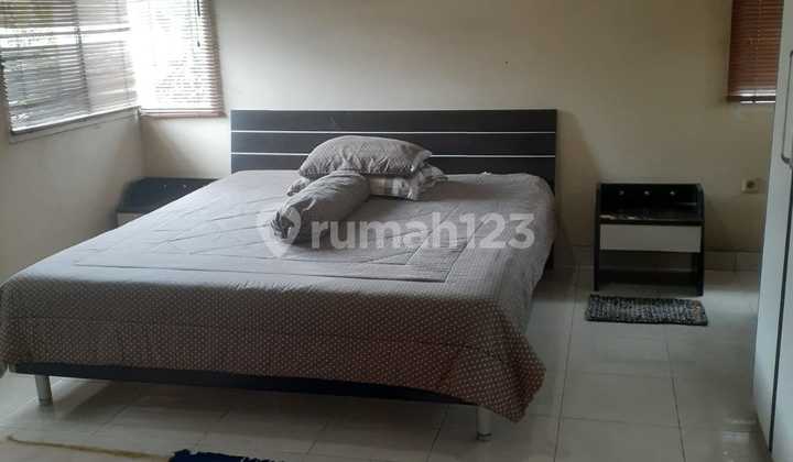 Rumah Hoek Siap Huni di Neo Catalonia BSD, Tangerang Selatan