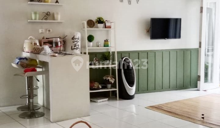 Rumah Bagus Semi Furnished di Kencana Loka BSD, Tangerang Selatan 2