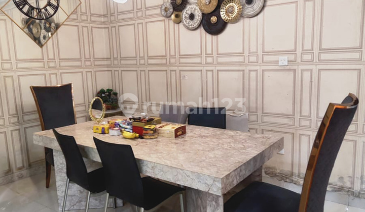 Rumah Tinggal Semi Furnished SHM Regensi Melati Mas Rumah Tinggal Semi Furnished SHM Regensi Melati Mas