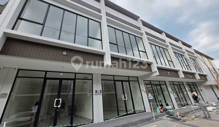 Disewakan Ruko Sorento Sebrang Al-Azhar di Gading Serpong, Tangerang Disewakan Ruko Sorento Sebrang Al-Azhar di Gading Serpong, Tangerang