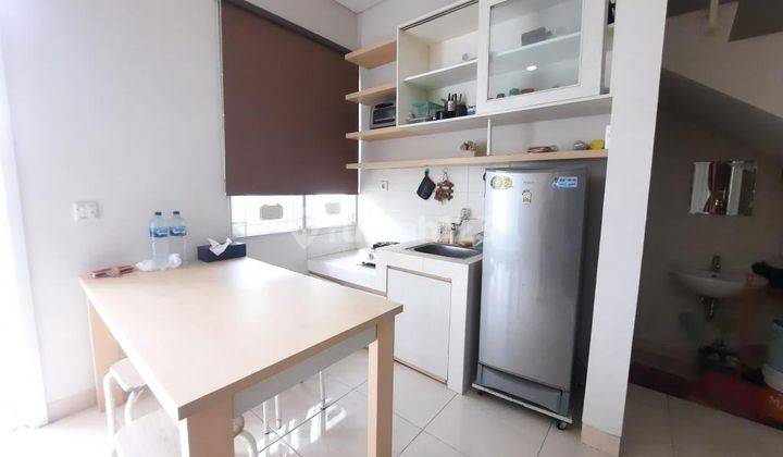 Rumah Bagus Semi Furnished di Azura Vanya Park Bsd, Tangerang 2