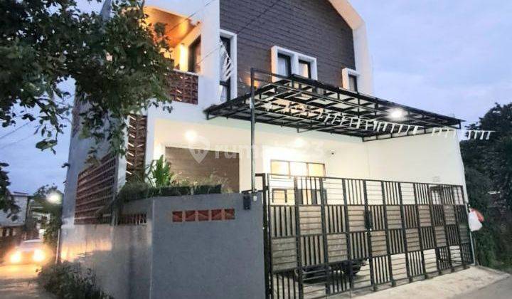 Rumah Bagus Siap Huni di Atas Perumahan Puri Gading Jatiwarna Kota Bekasi 1